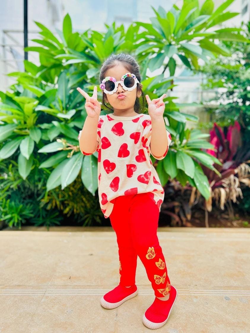 Cute Hearts Print Summer Fashion Cotton T Shirt for Girls