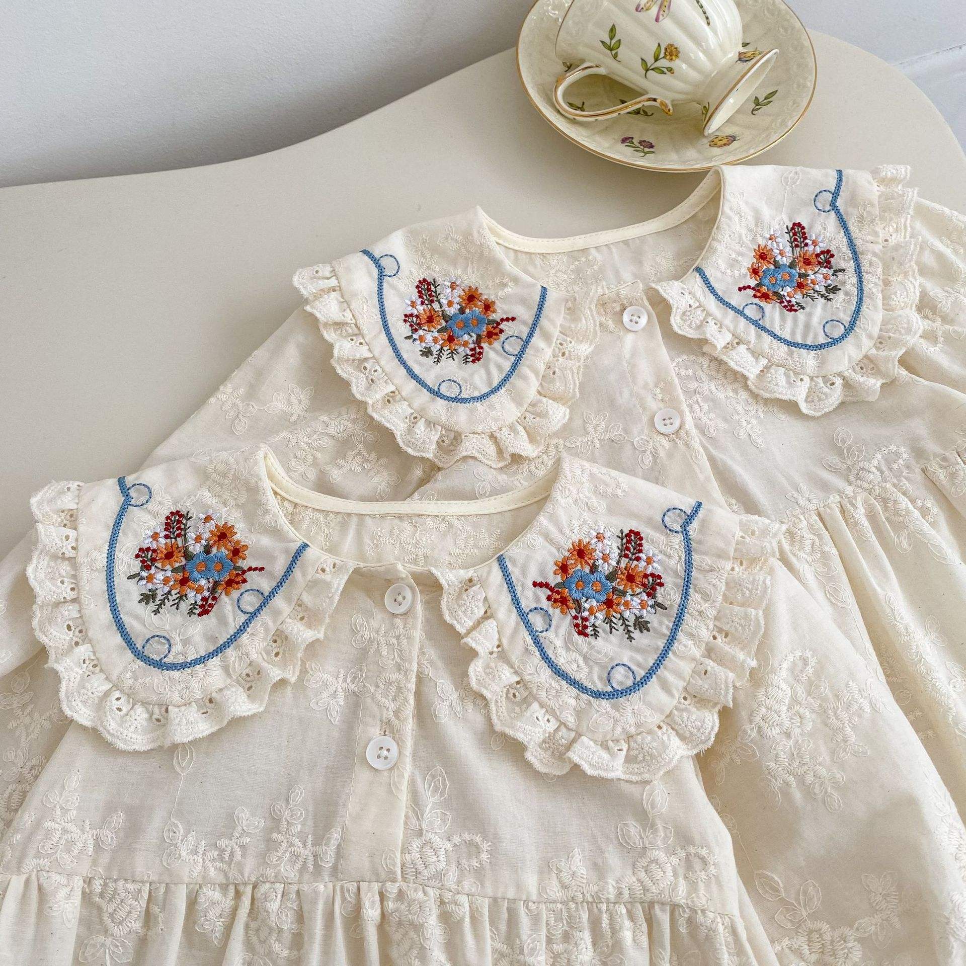 White lace dress with embroidered collar by CrazyToes