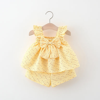 baby girl Yellow flutter sleeve top shorts set heart print
